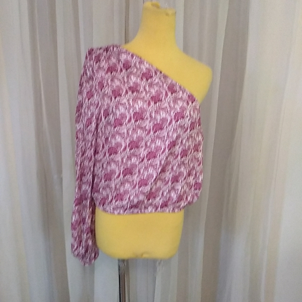 Cami NYC Purple Paisley One-Shoulder Long Sleeve Blouse